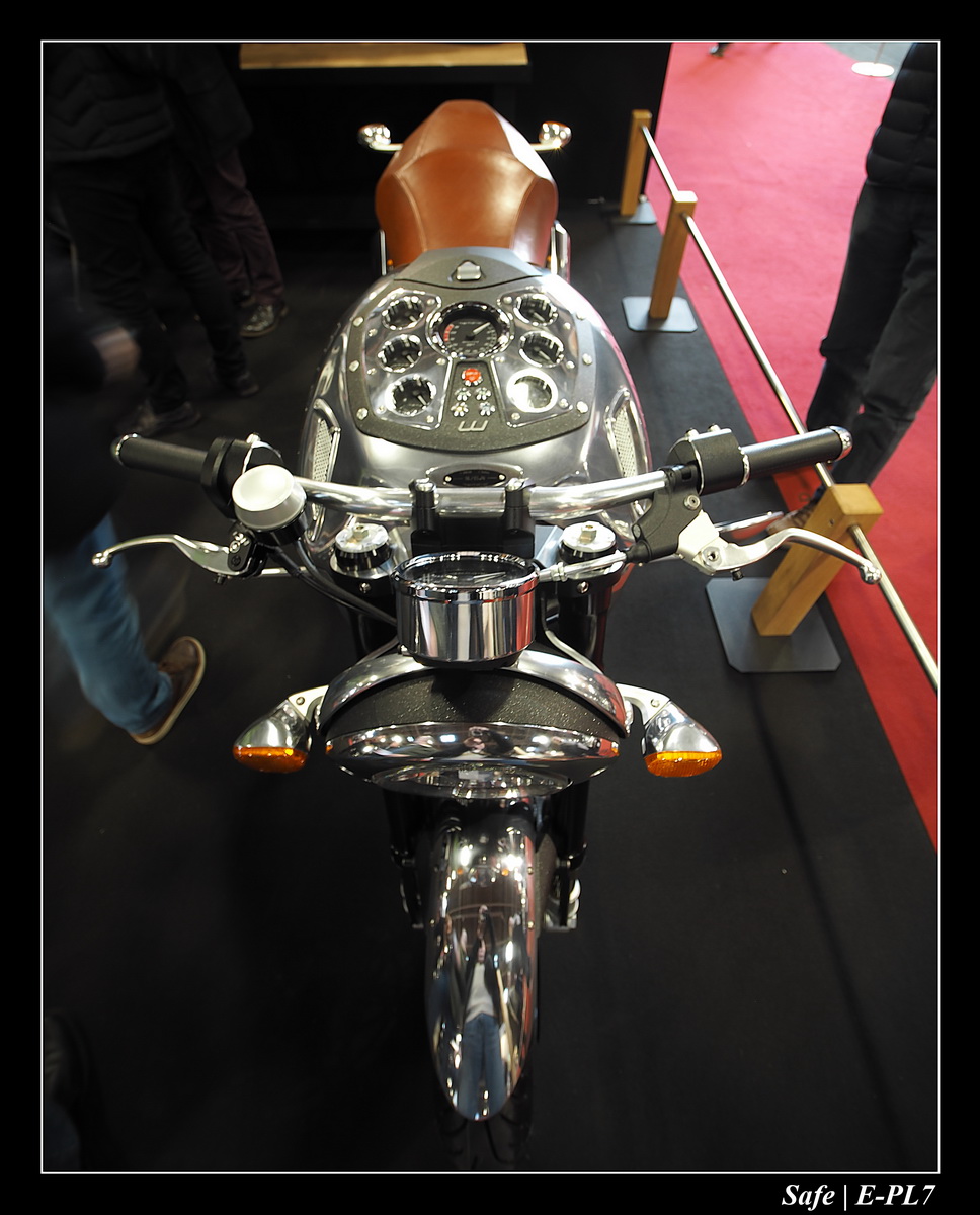 2020 - 02 - Retromobile 001